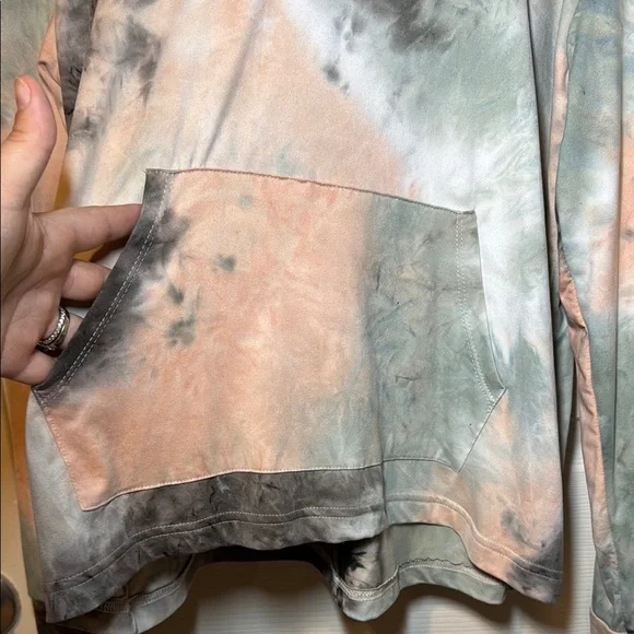 Wallflower Tie-Dye Hoodie - Gray, Green, Peach - Picture 2 of 7